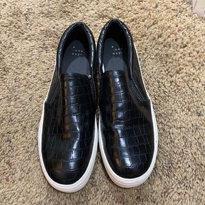 A New Day slip on shoes size 11